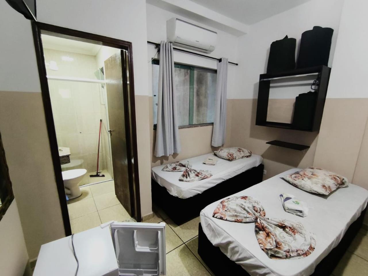 אפרסידה Hotel Mae Rainha מראה חיצוני תמונה